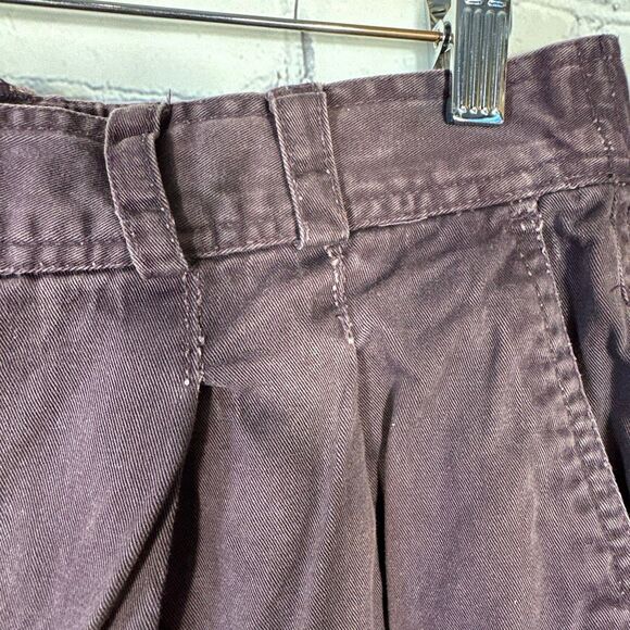 Vintage Bugle Boy Pleated Pants Men's Purple Maroon W36 x L32 - Picture 3 of 10